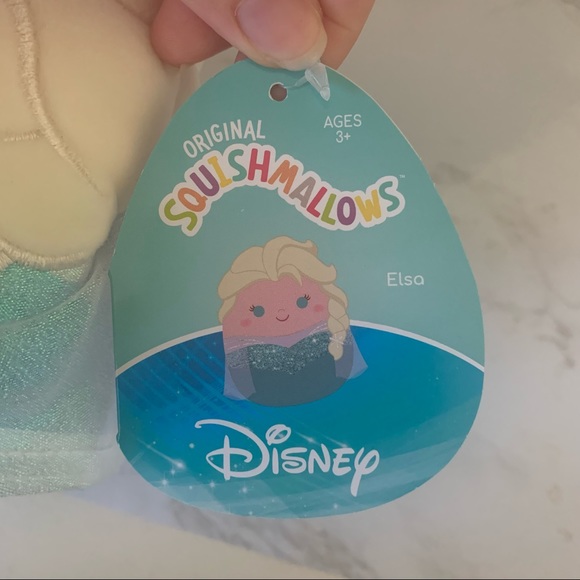 Squishmallows! - Elsa & Moana - Picture 3 of 5
